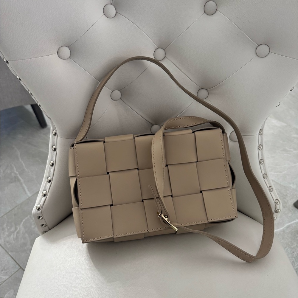 Isadora Tan Woven Shoulder/Crossbody Bag